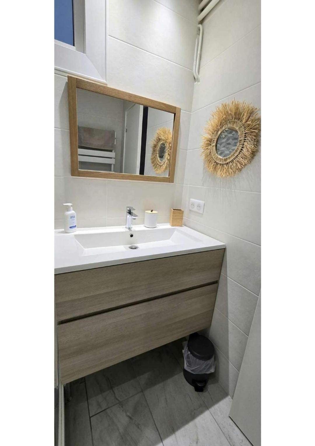 Superbe T3 Cosy, Parking Gratuit + Balcon Apartment Riom Exterior photo